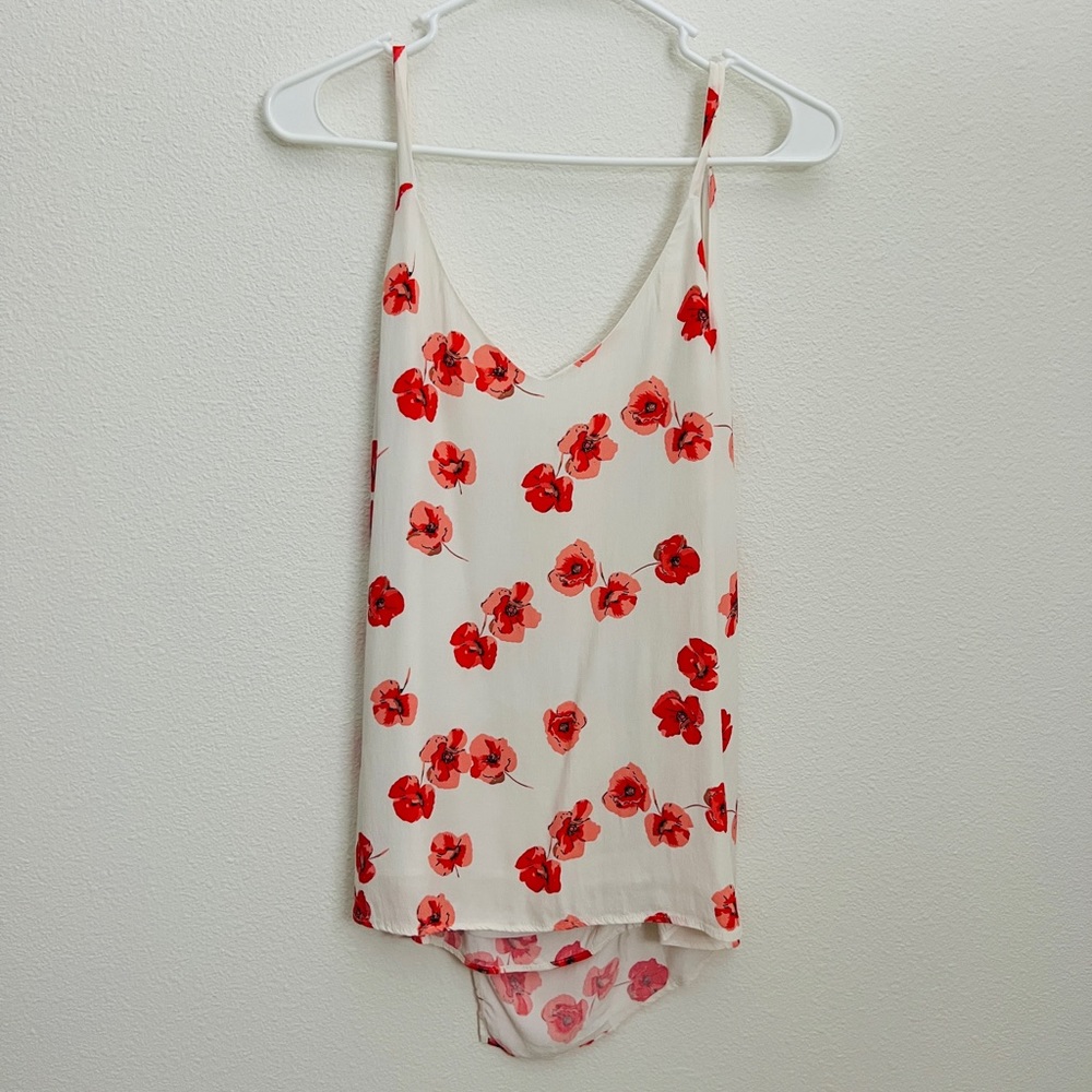 Zara sleeveless blouse with red floral print